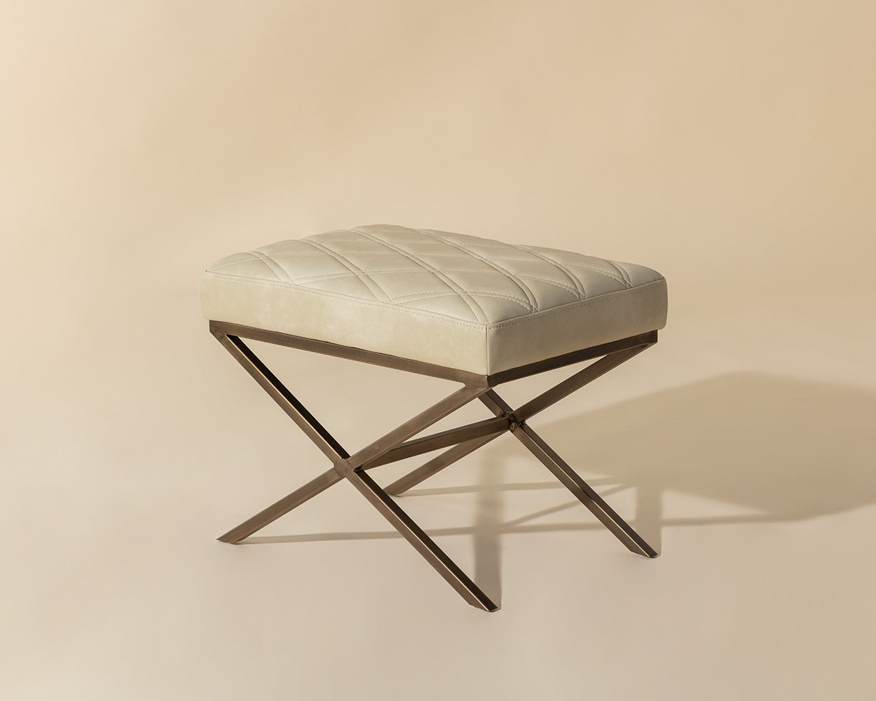 Wisconsin Stool - Bravo Cream