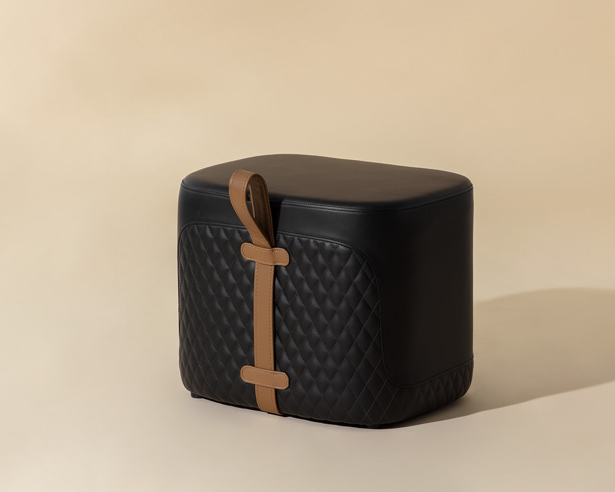 Axio Ottoman - Napa Black / Napa Cognac