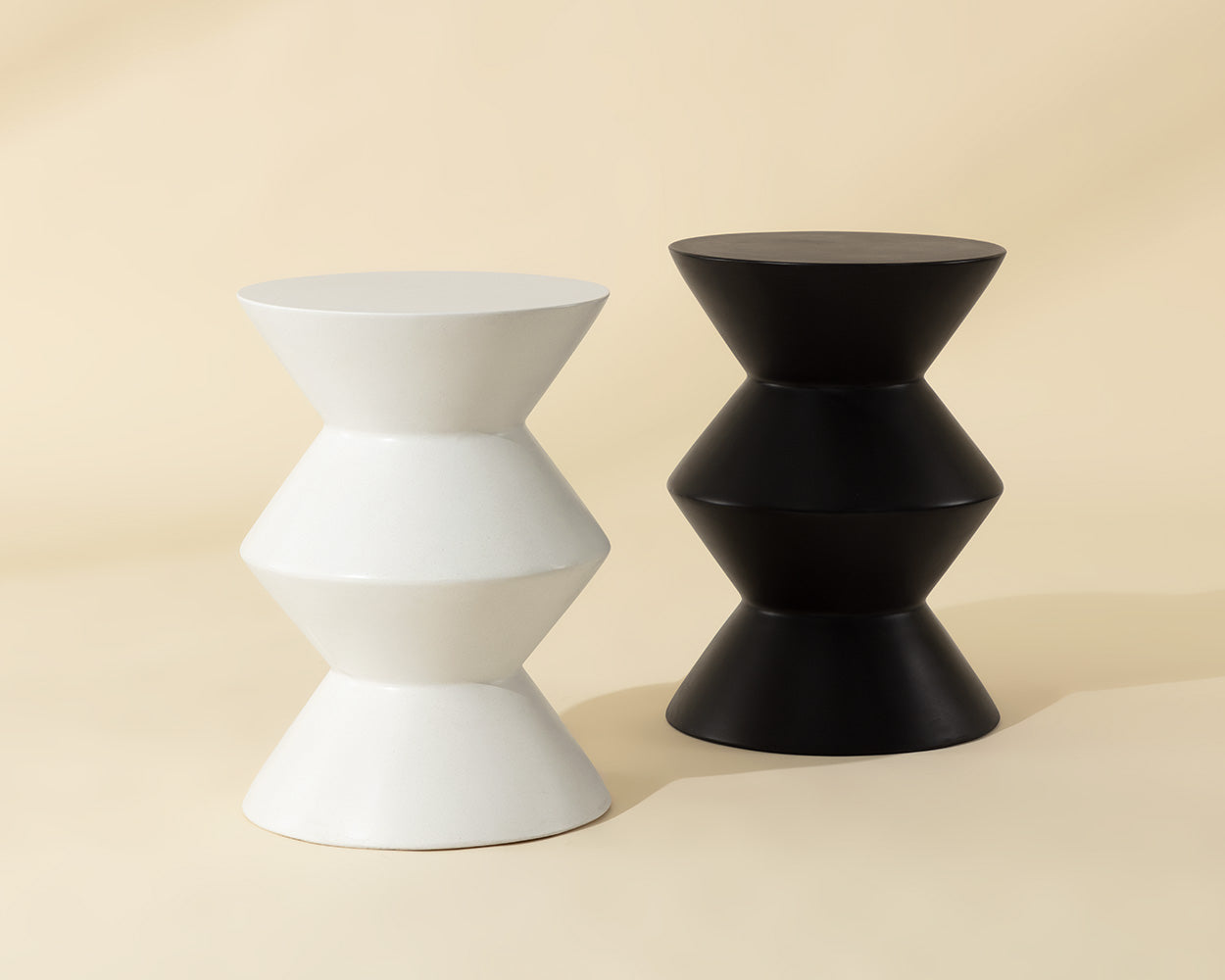 Union End Table - Black